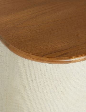 #color::ivory-raffia