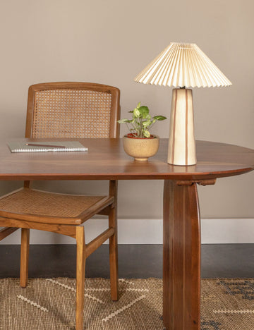 #color::natural-stripe