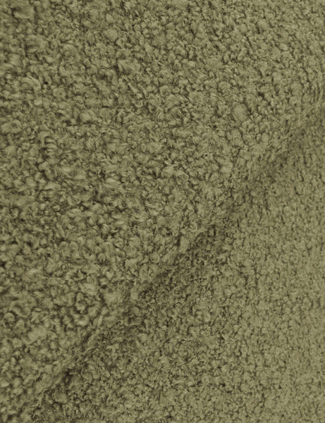 #color::green-luxe-boucle #size::twin #size::full #size::queen #size::king #size::cal-king