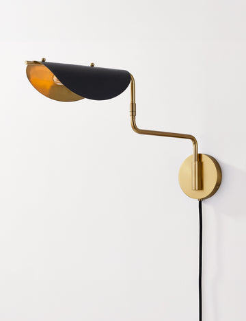 #color::aged-brass-and-black