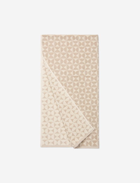 #color::toasted-almond