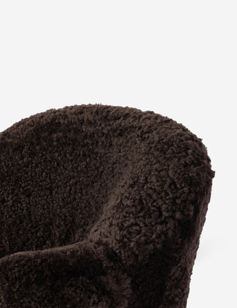 #color::cocoa-shearling