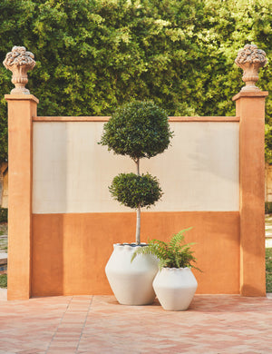 Jaziel outdoor scalloped fiber cement planters