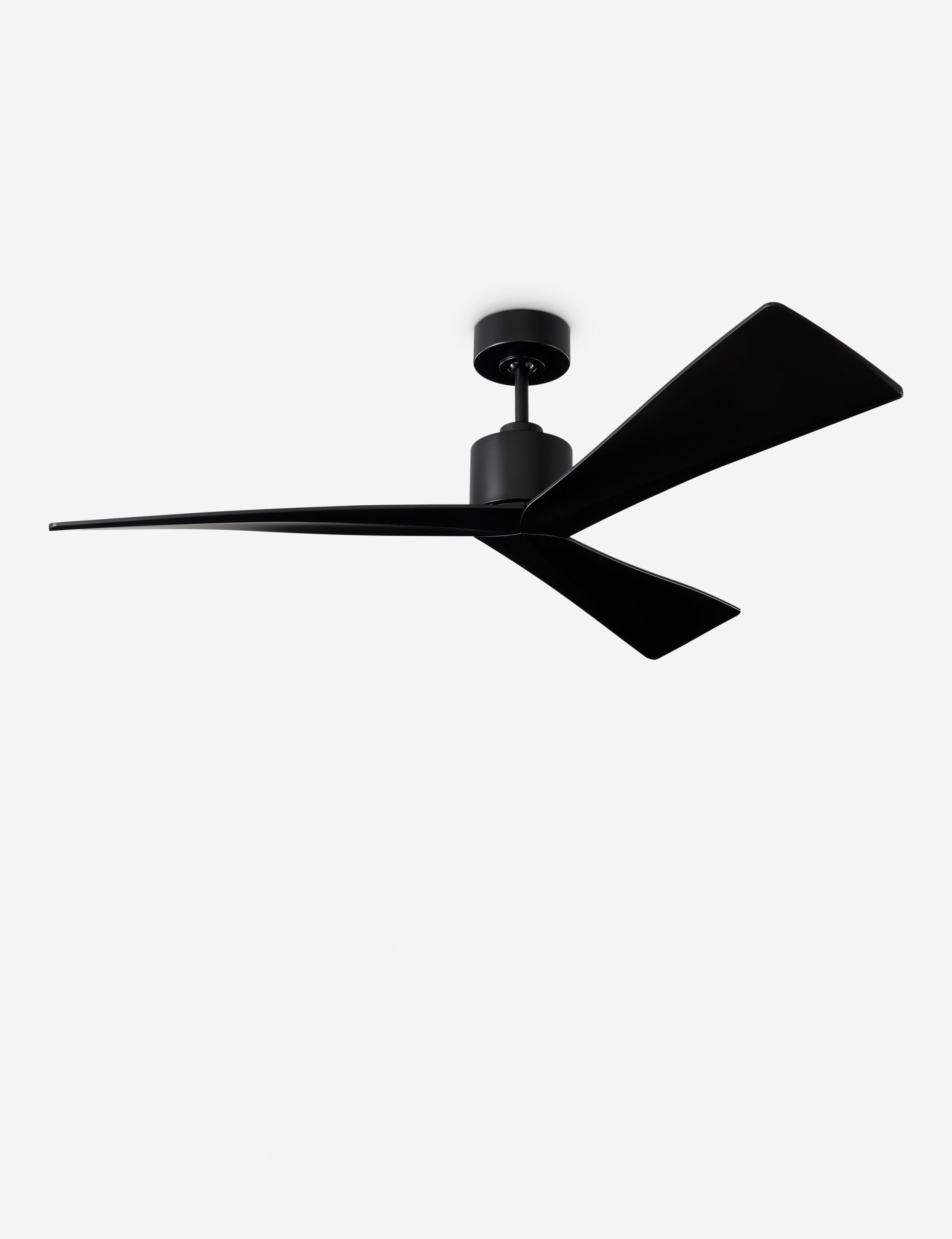 #color::black #size::52-