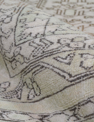 Vintage Turkish Hand-Knotted Wool Rug No. 421, 4'8