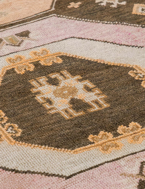 Vintage Turkish Hand-Knotted Wool Runner Rug No. 297, 4'9