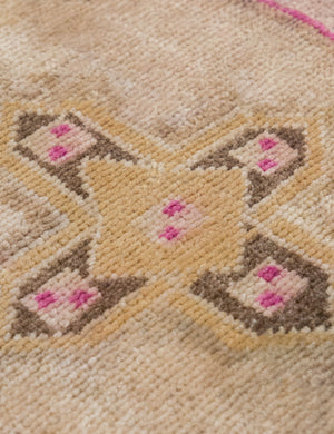 Vintage Turkish Hand-Knotted Wool Mini Rug No. 309, 1'4
