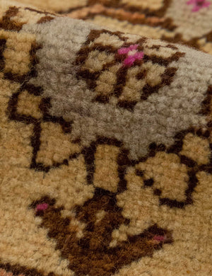 Vintage Turkish Hand-Knotted Wool Mini Rug No. 325, 1'5