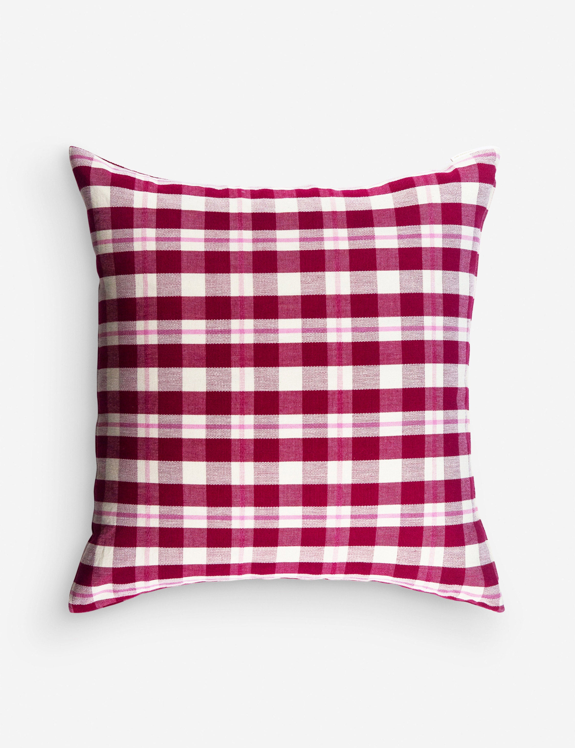 #color::cranberry #size::square