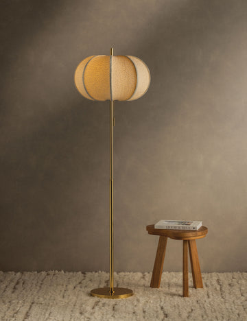 #color::cream