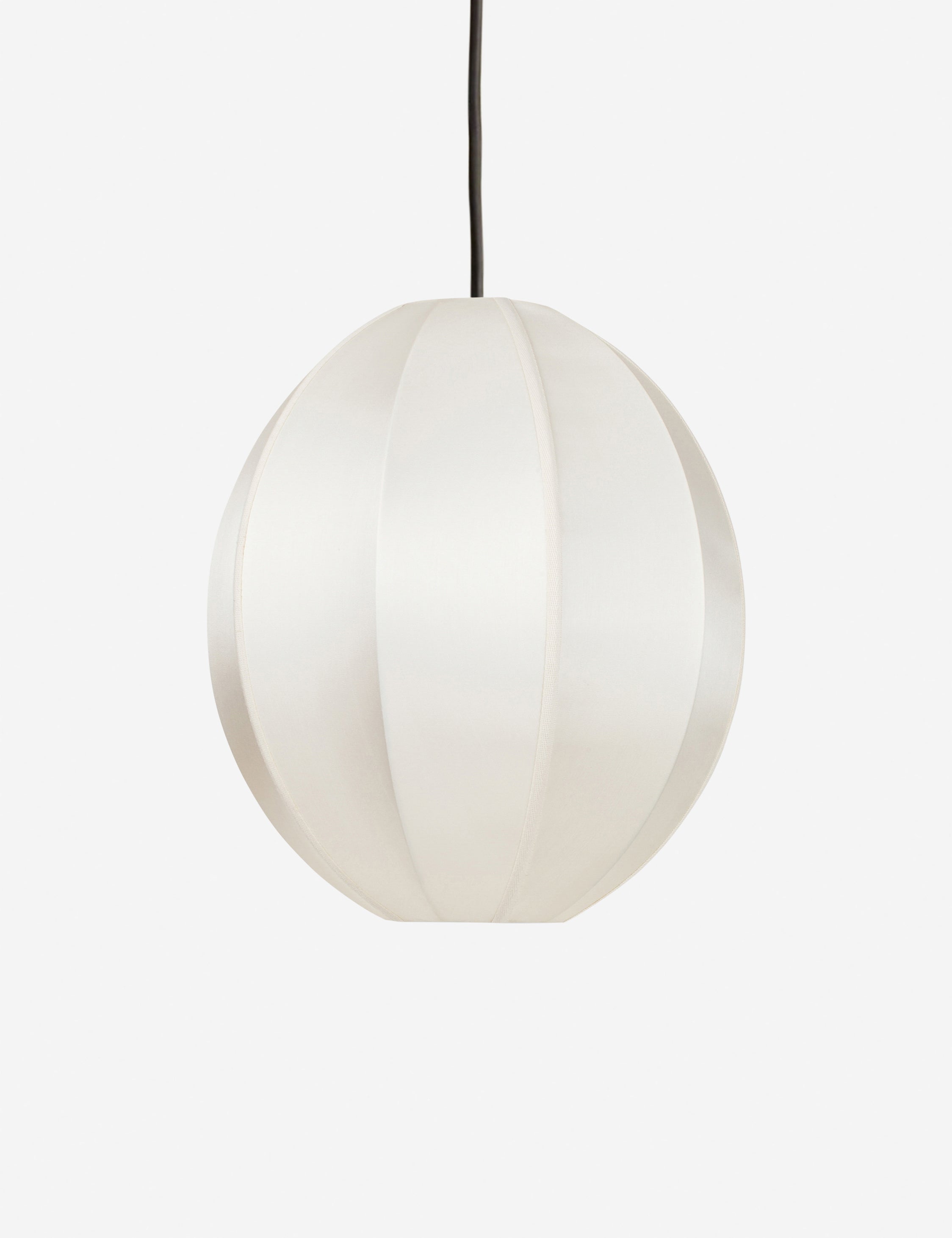 #color::off-white-and-white #size::13.75-dia