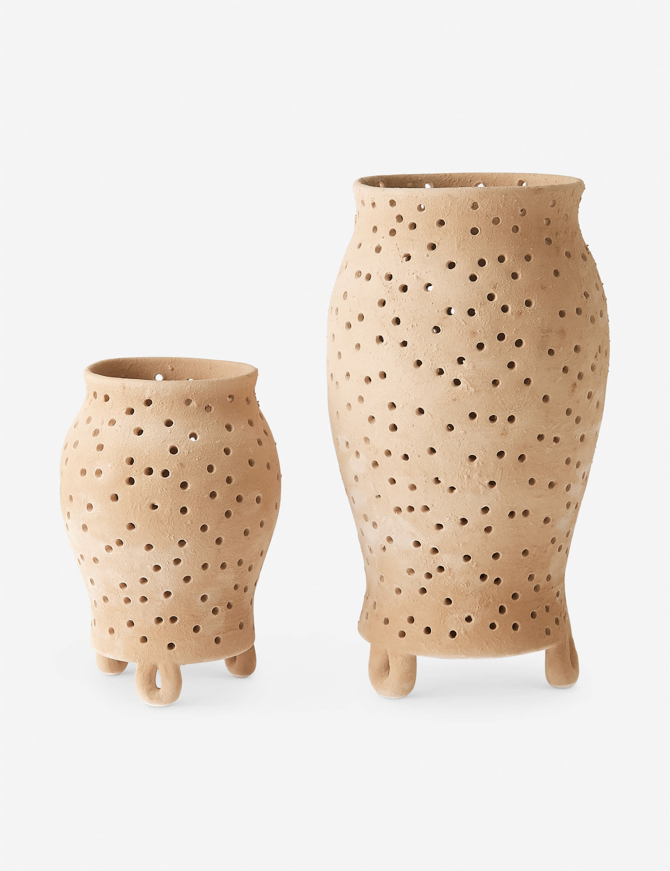 #color::beige #size::large #size::small