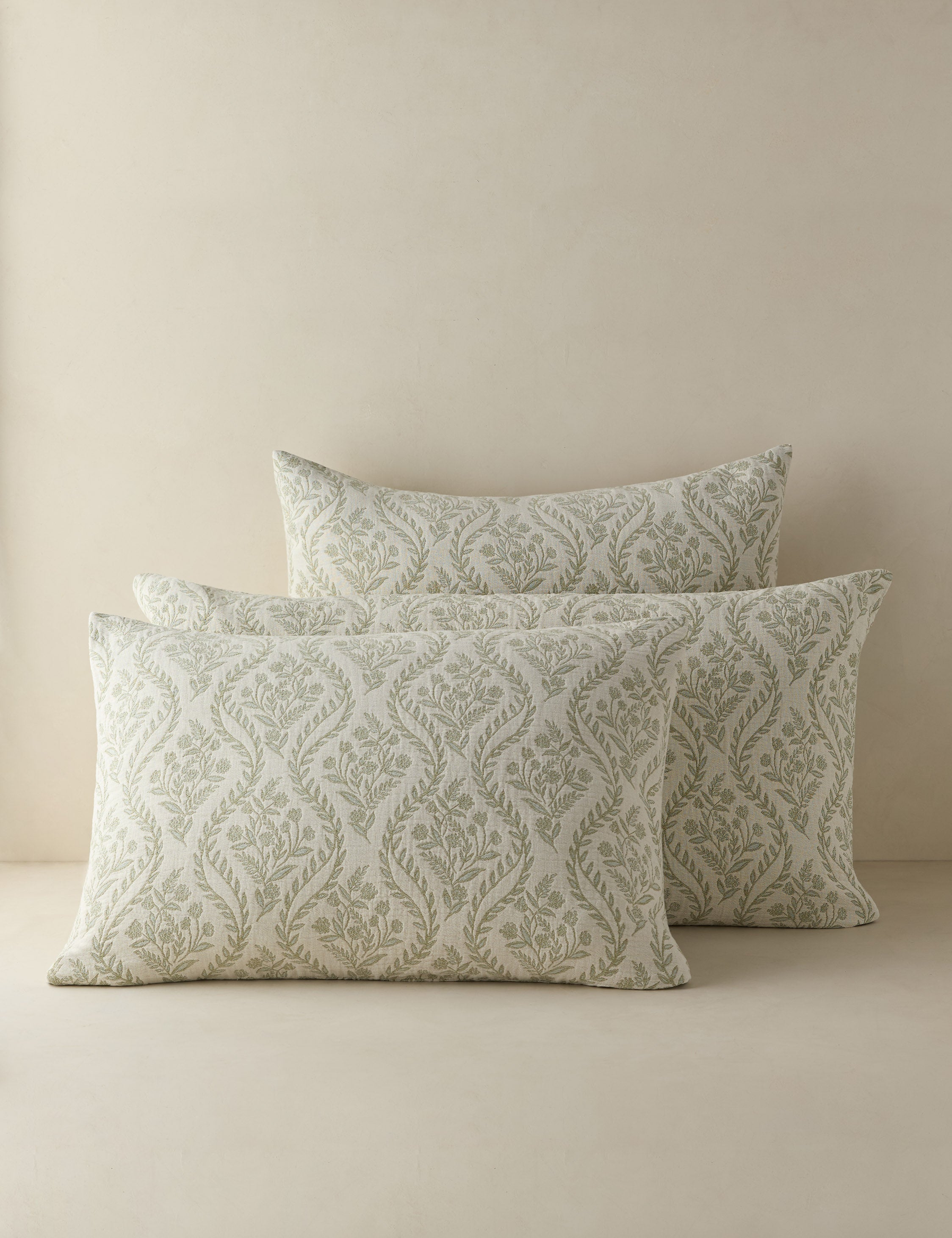 #color::sage #size::standard #size::king #size::euro
