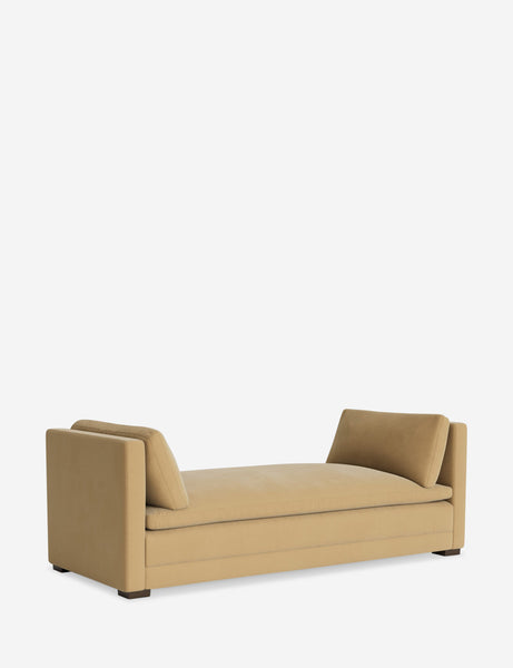 #color::brie-classic-velvet