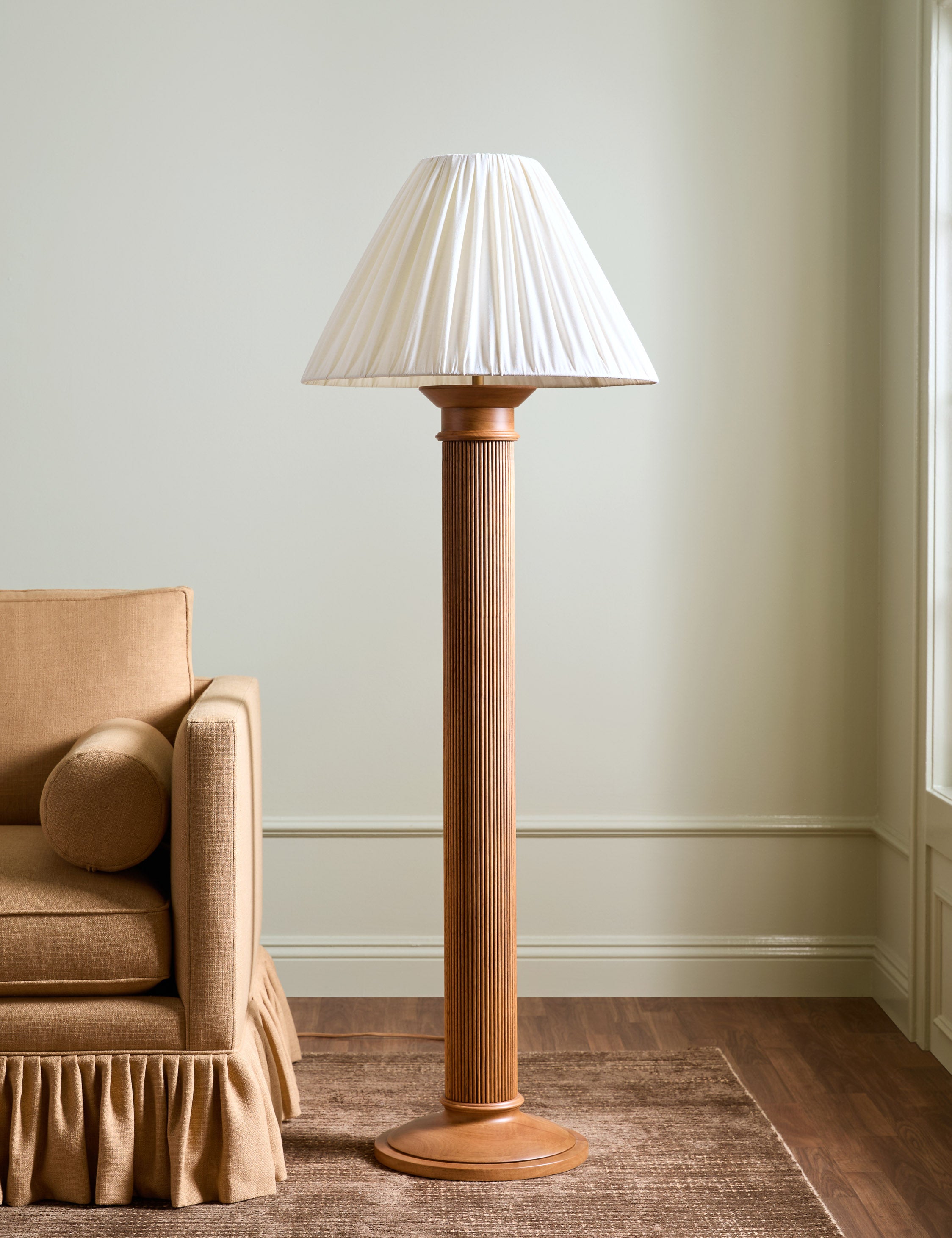 #color::walnut