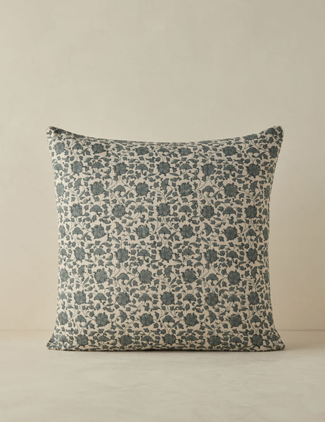 #color::blue #style::square