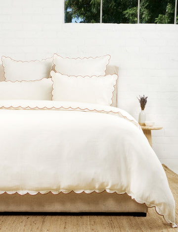 #color::cream-and-terracotta #size::queen #size::king