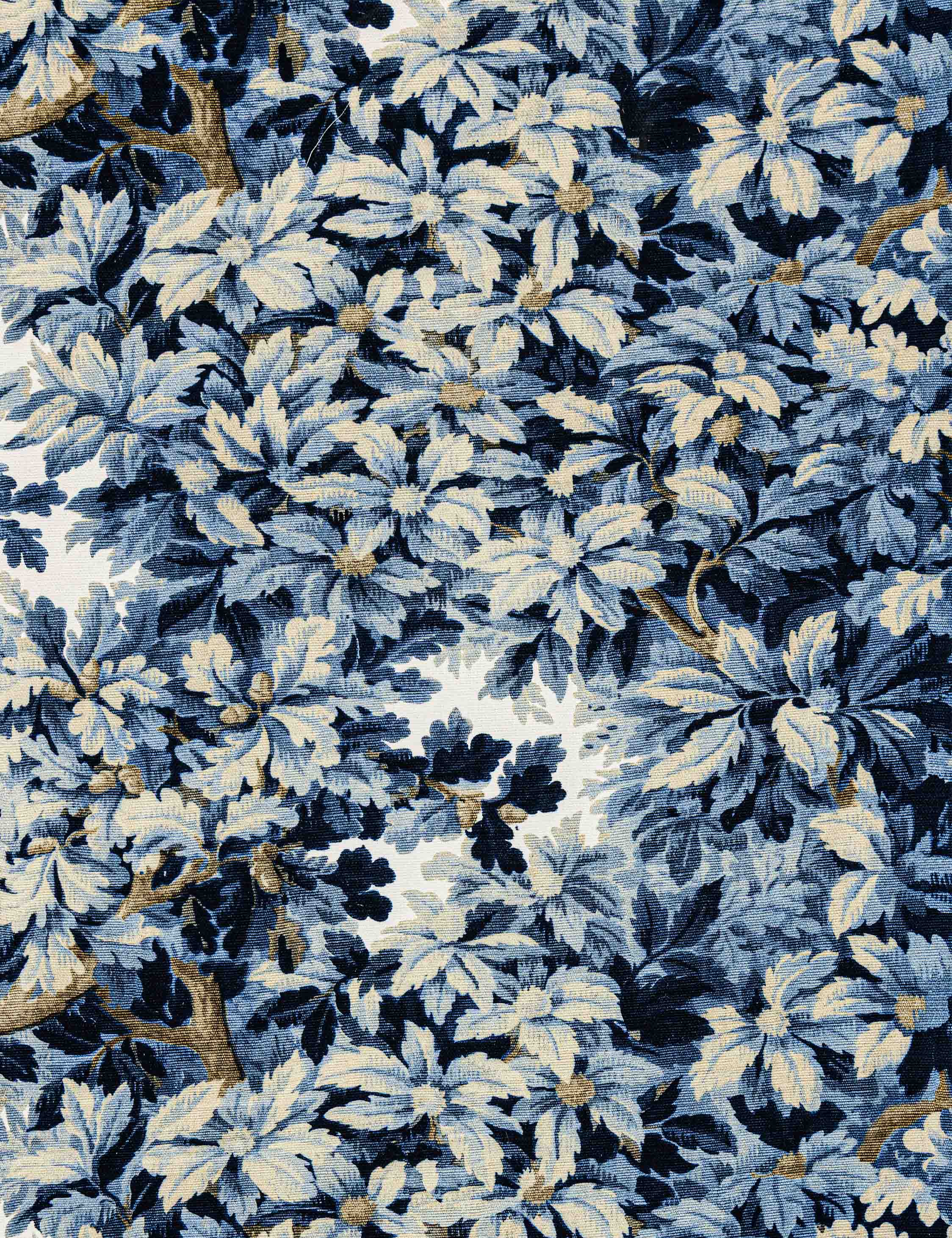 Bois de Chene Fabric by Scalamandré, Ultramarine