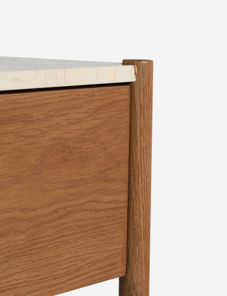#color::walnut-oak #size::20-w