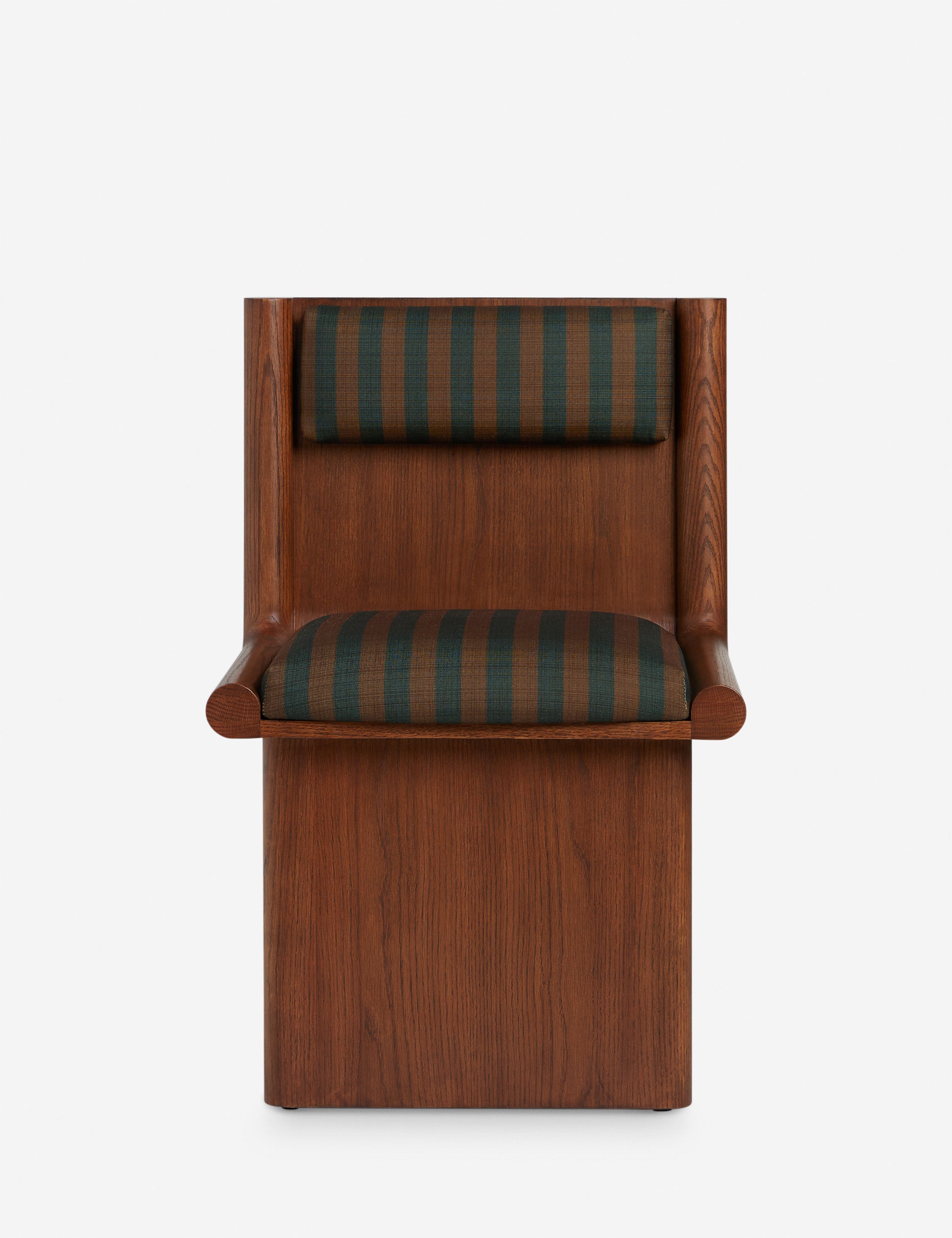 #color::chestnut