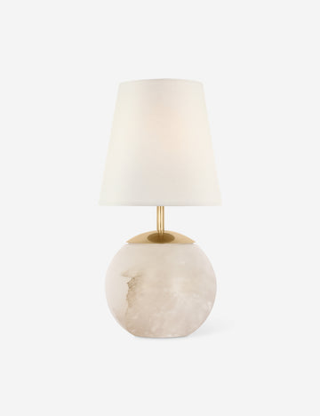 #color::alabaster