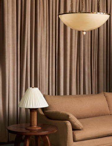 #color::cream #size::20"dia