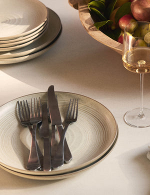 Dolce Vita Flatware by Mepra : Polished Stainless Steel / 20-Piece Set