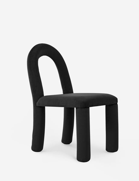 #color::black
