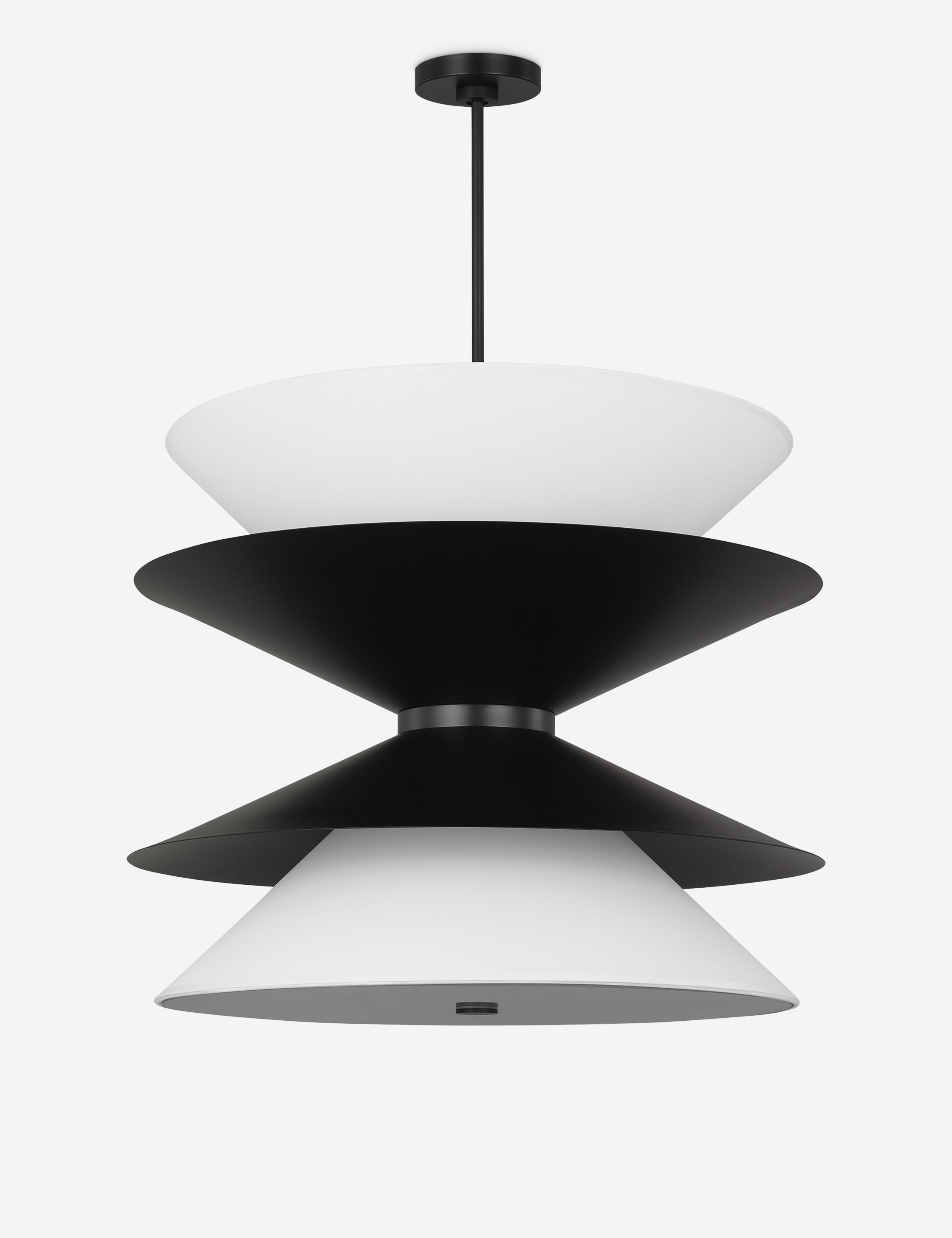 #color::black-and-white #size::26-dia