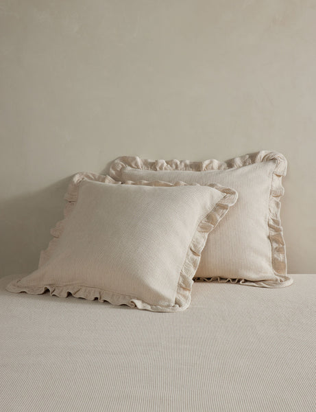 #color::ivory #size::euro | Vekki relaxed cotton euro sham set