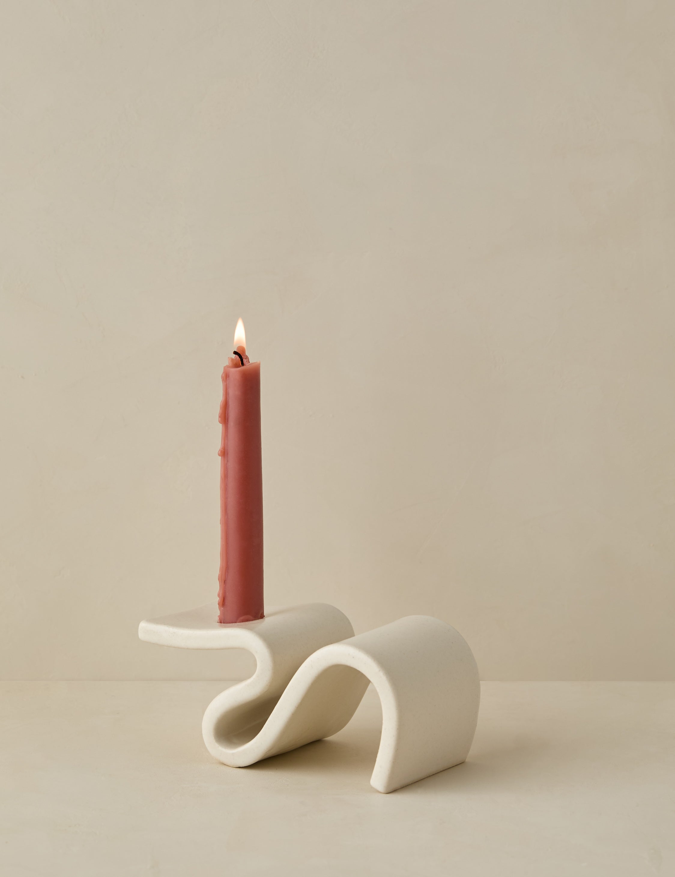 #color::cream