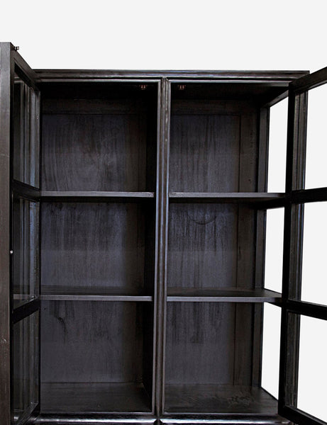 Adora Hutch