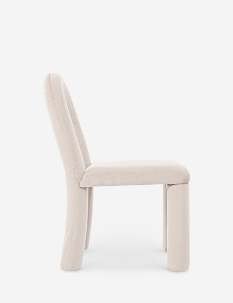 #color::cream
