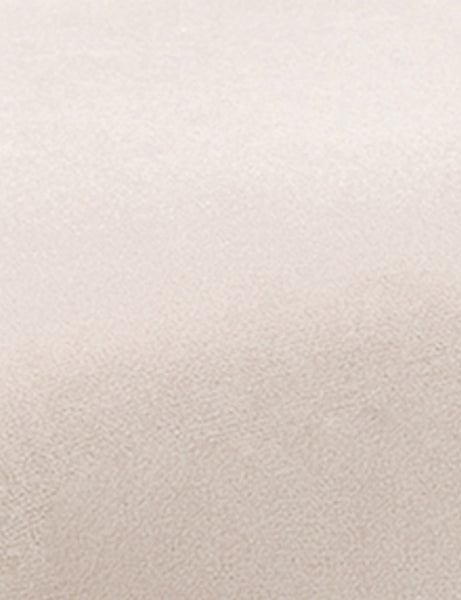 #color::cream