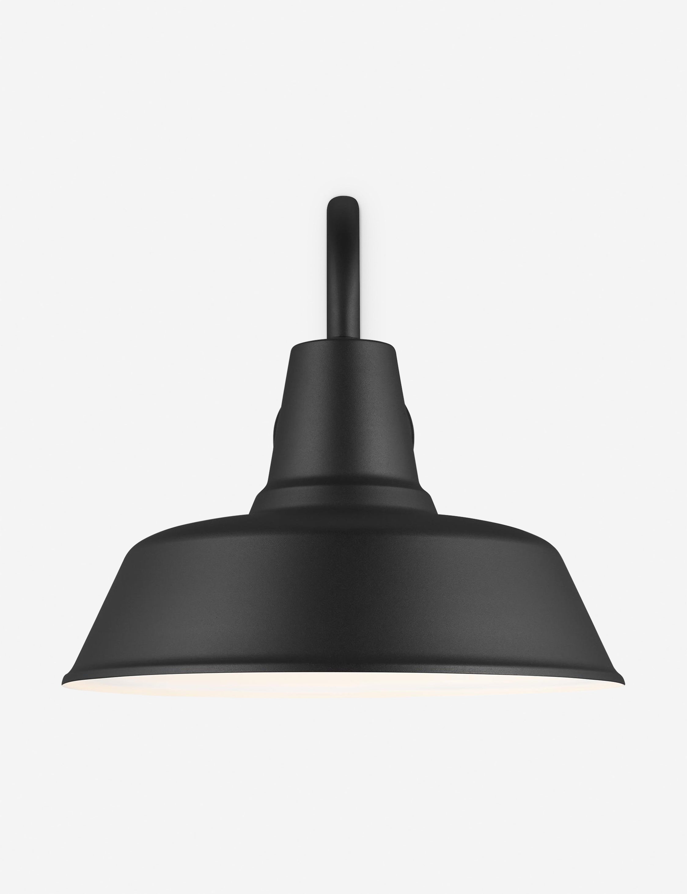 #color::black #size::16--dia