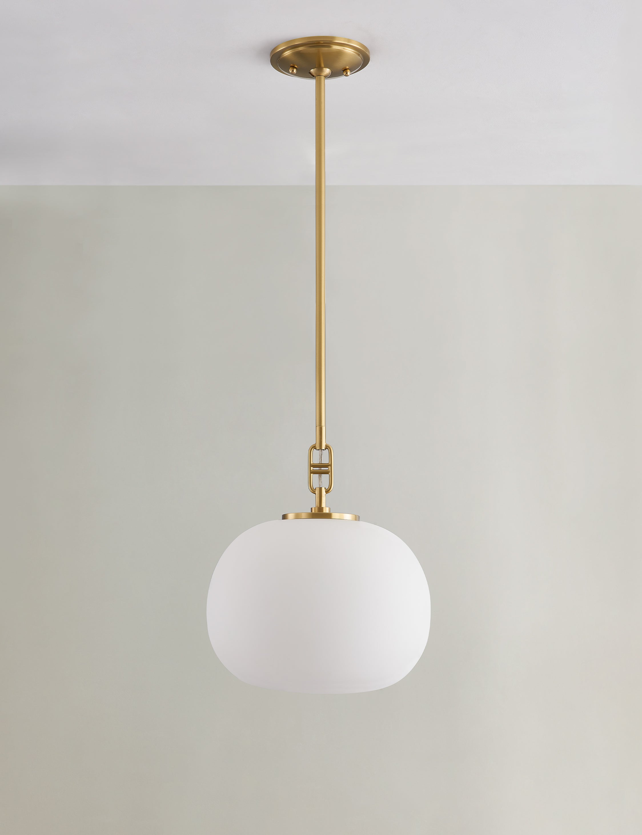 #color::aged-brass #size::11-dia