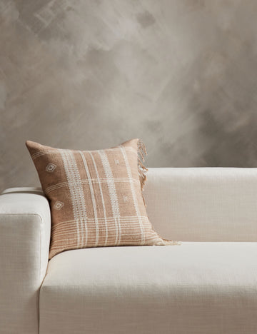 #color::khaki #style::square