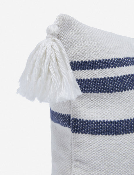 #color::slate | The fringe on the corner of the Fez slate and white indoor and outdoor throw