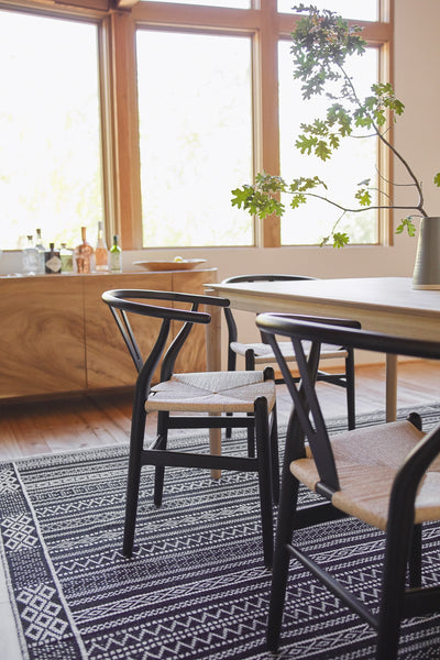 #color::black-and-natural
